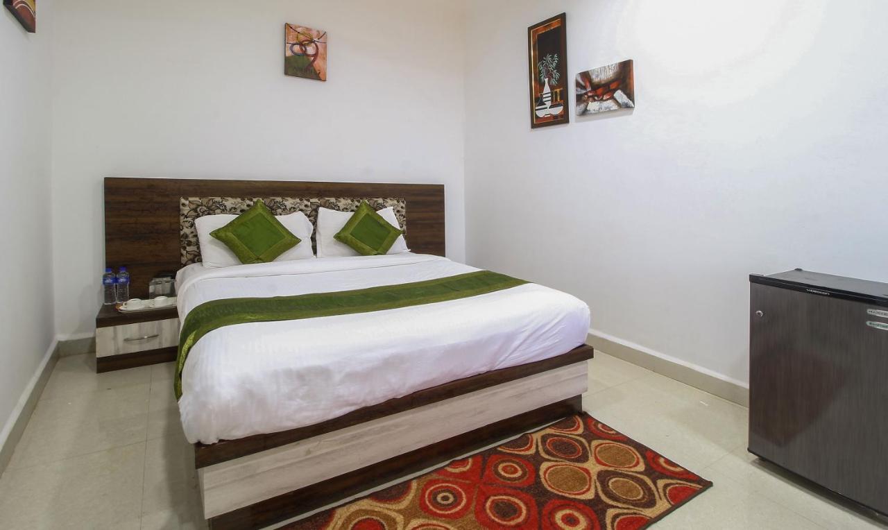 Treebo Trend Skylight Royal Stay Candolim Eksteriør bilde